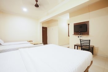 hotel della comfort near ambreshwar shiv mandir ambernath
