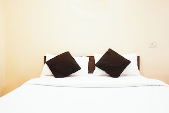 hotel della comfort near ambreshwar shiv mandir ambernath