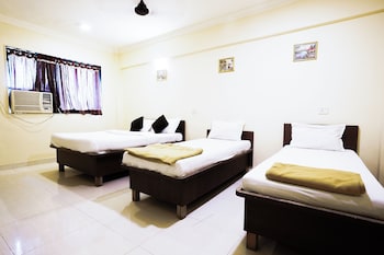 hotel della comfort near ambreshwar shiv mandir ambernath