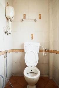 hotel della comfort near ambreshwar shiv mandir ambernath
