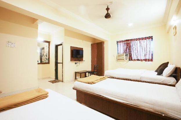 hotel della comfort near ambreshwar shiv mandir ambernath