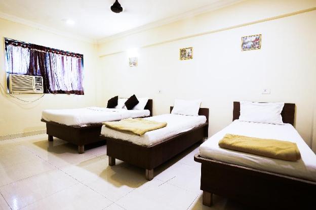 hotel della comfort near ambreshwar shiv mandir ambernath
