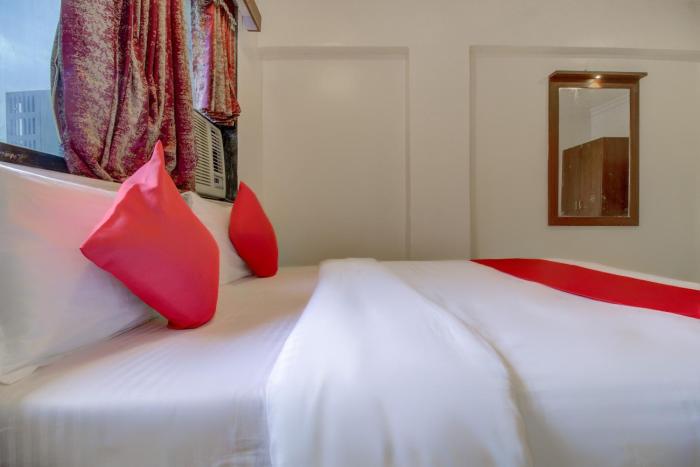 hotel della comfort near ambreshwar shiv mandir ambernath