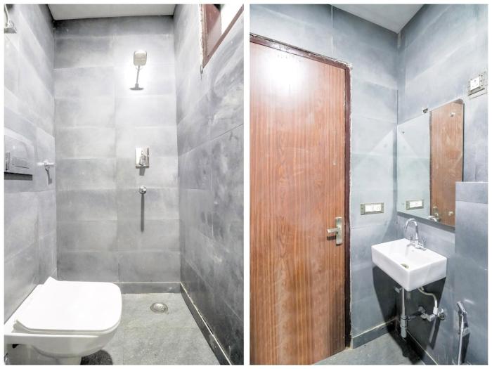collection o mahavir enclave near dashrath puri metro station