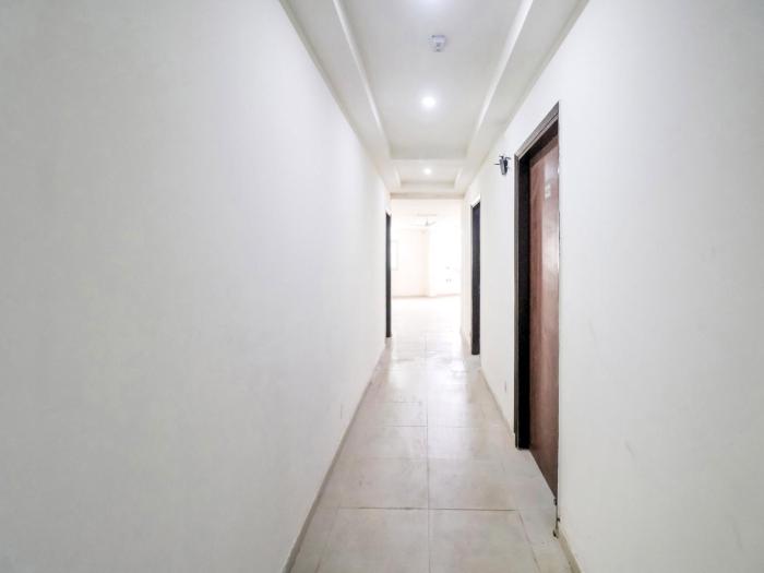 collection o mahavir enclave near dashrath puri metro station