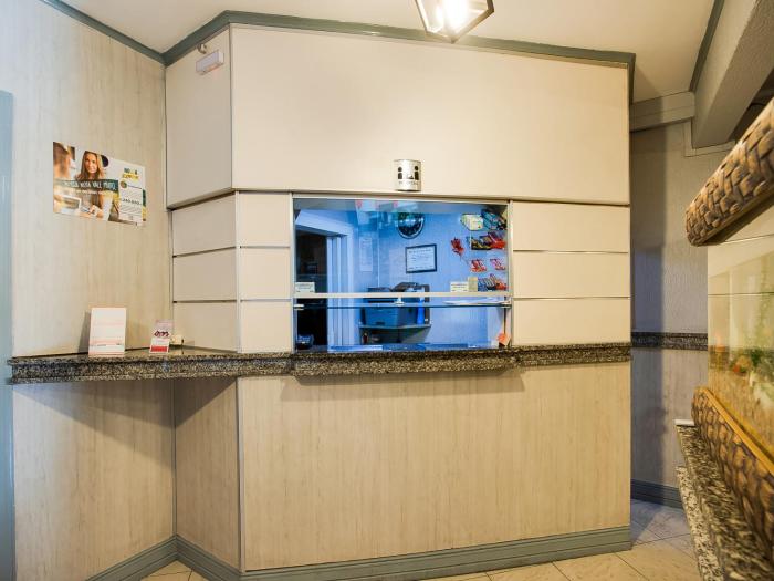 calamares hotel adult only