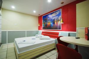 calamares hotel adult only