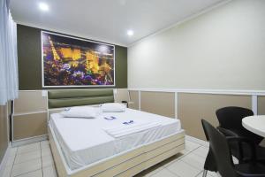 calamares hotel adult only