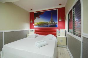 calamares hotel adult only