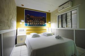 calamares hotel adult only