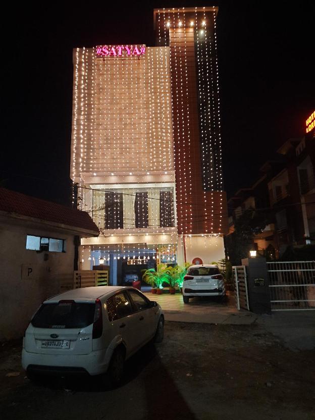 hotel satya