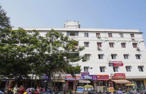 spot on hotel hyderabad continental