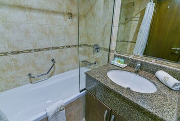 vista hotel apartments deluxe