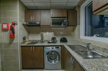 vista hotel apartments deluxe