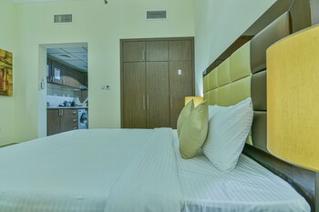 vista hotel apartments deluxe