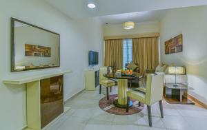 vista hotel apartments deluxe