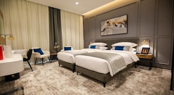 rose executive hotel dwtc