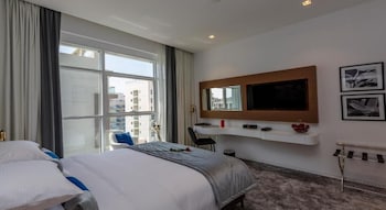 rose executive hotel dwtc