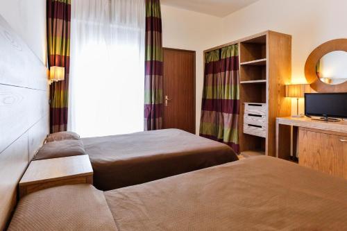 hotel avana mare