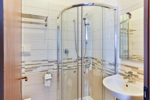 hotel avana mare