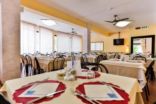 hotel avana mare