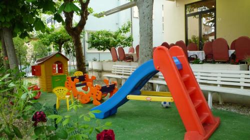 hotel avana mare