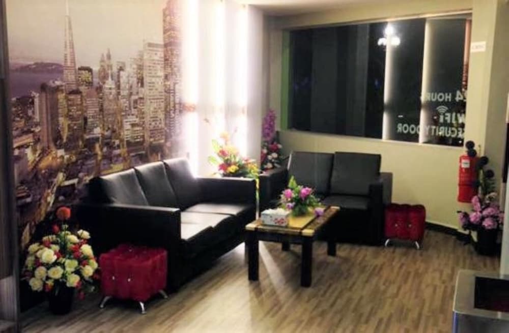 b hotel