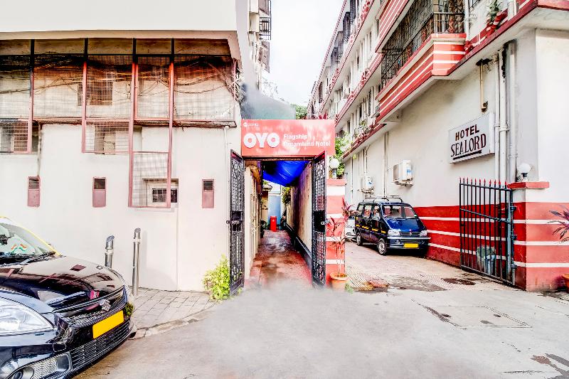 Dreamland Hotel,Maharashtra>>Mumbai,3 star