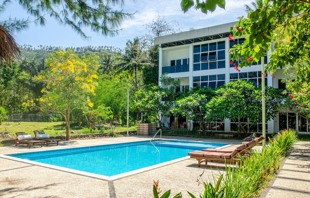 senggigi homes and apartments
