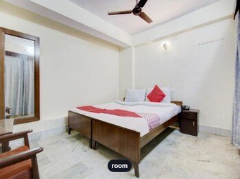 Oak Shade Hotel,Pangot>>Nainital,3.5 star