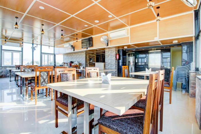 jasoda heritage hotel near hawa mahal