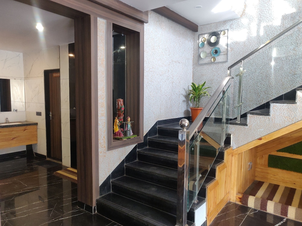 hotel atul residency