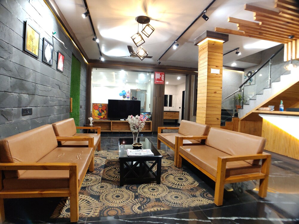 hotel atul residency