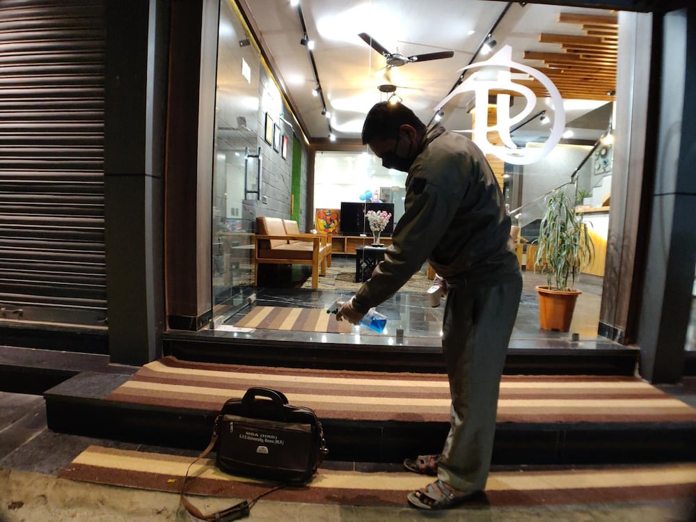 hotel atul residency
