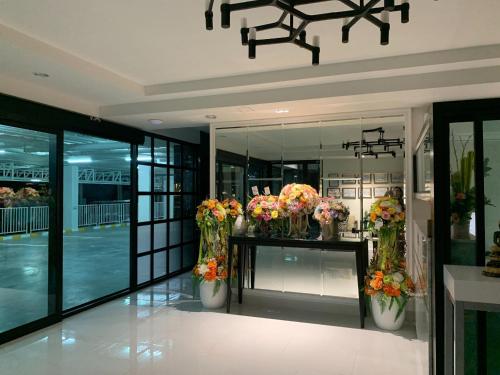 icare residence and hotel