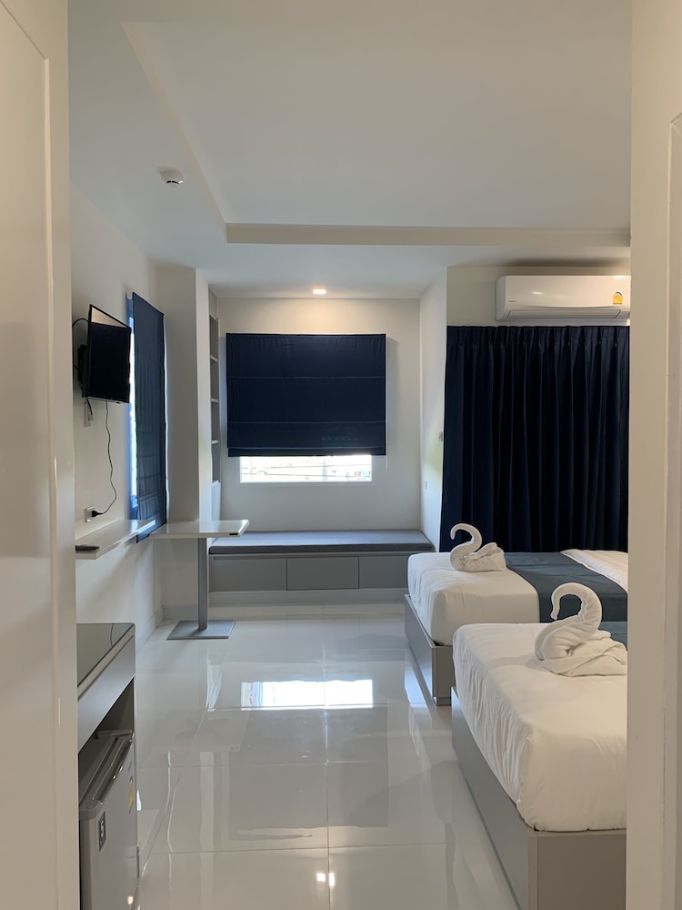 icare residence and hotel