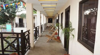 khalsa lake view resort