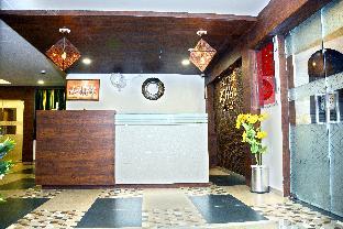 hotel royal wings