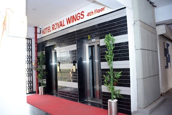 hotel royal wings
