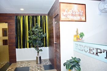 hotel royal wings