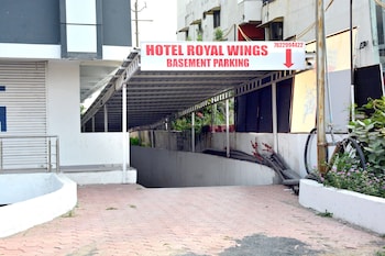 hotel royal wings