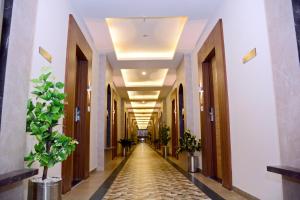hotel royal wings