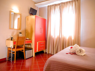 Diana Pompei,Naples>>Campania,3 star