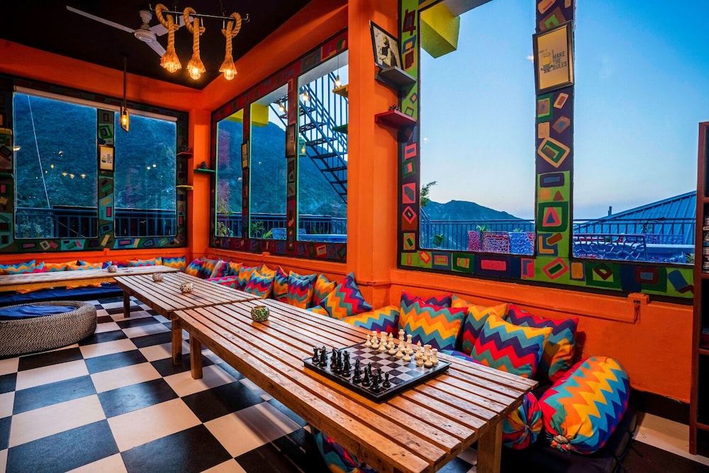 flyaway hostel mcleod ganj