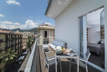 Hotel Montestella,Historical Downtown Salerno>>Campania,4 star
