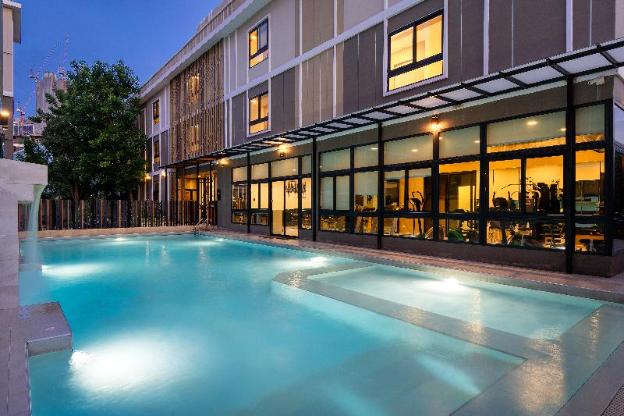 amanah bangkok hotel by zuzu