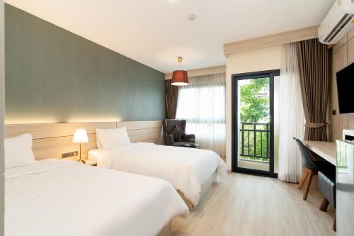amanah bangkok hotel by zuzu