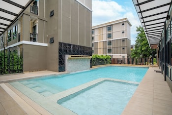 amanah bangkok hotel by zuzu