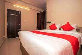 Mohan Residency,K.N.T. Complex, Katam White Field Road, Post, Virgonagar, Bengaluru,3 star