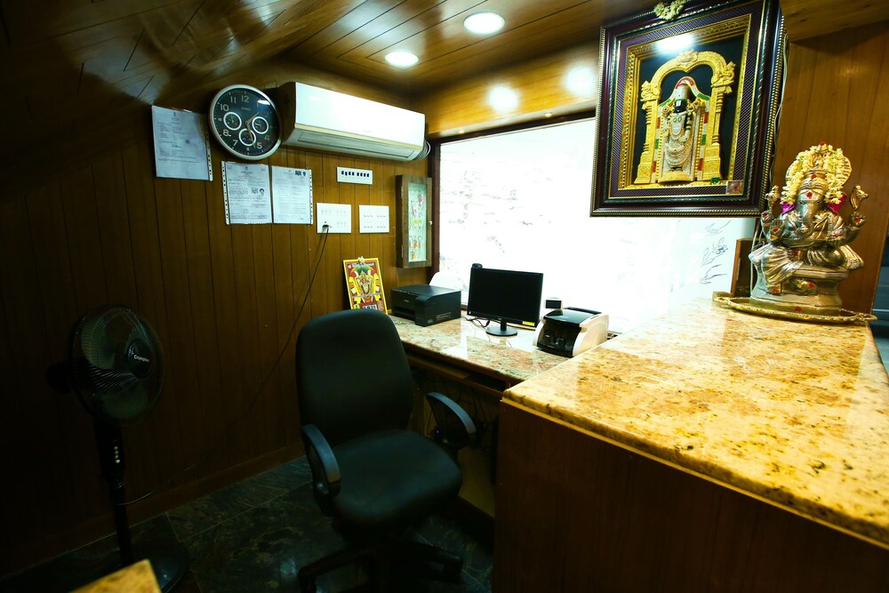 vasantharaja inn